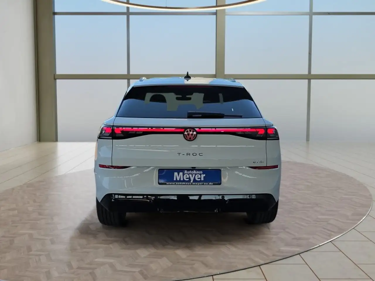 Volkswagen T-Roc 4