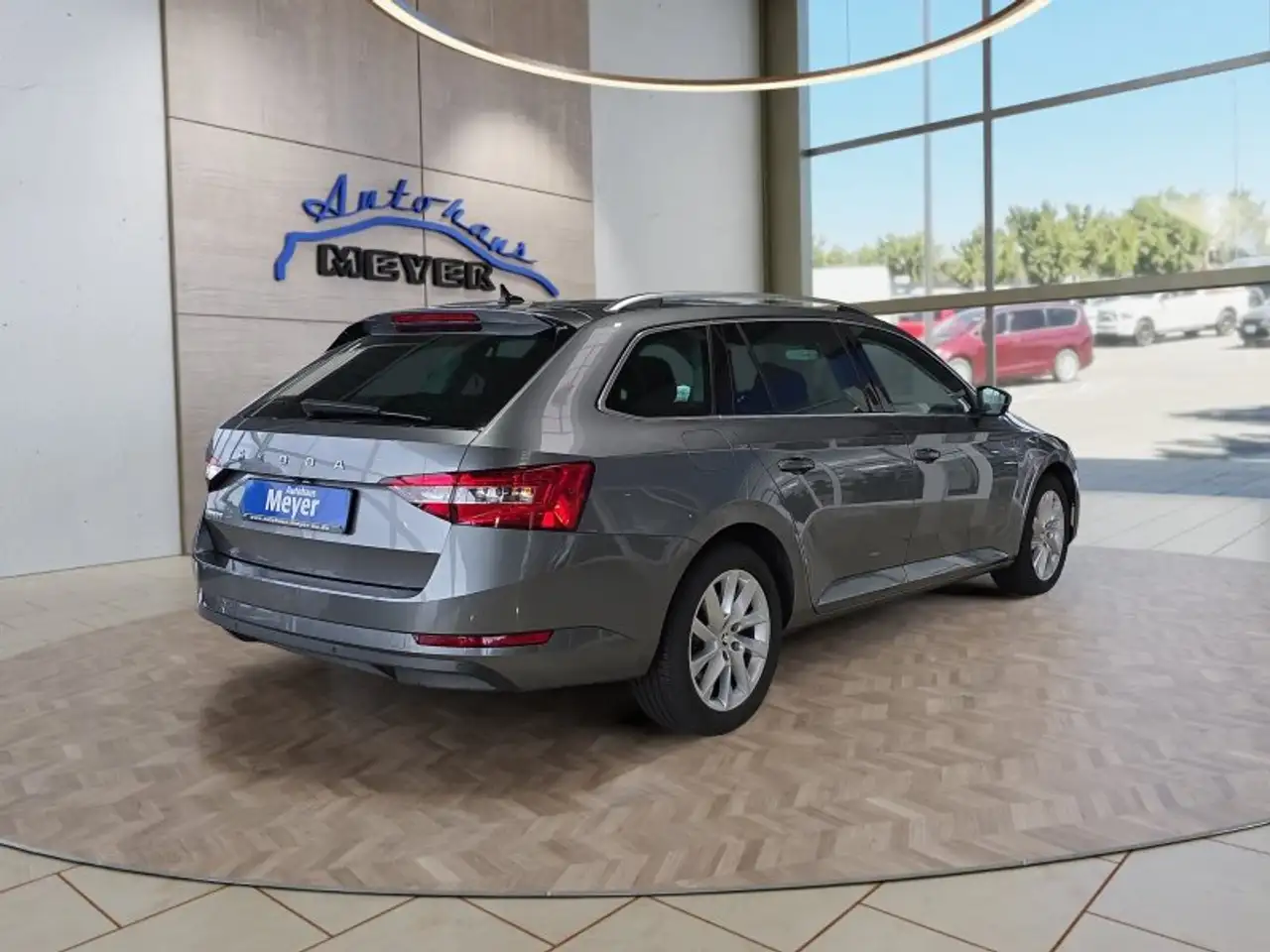 Skoda Superb 6