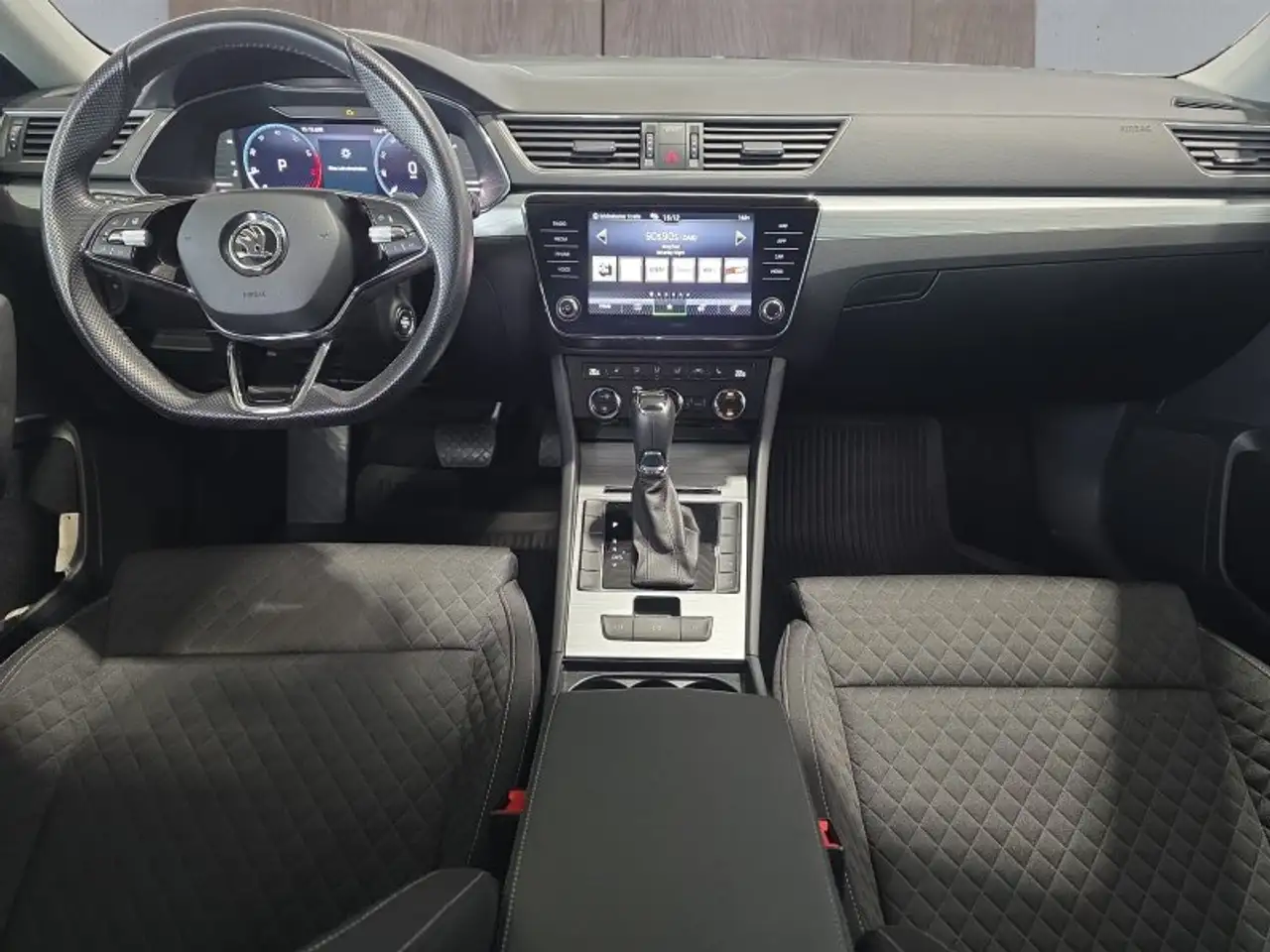 Skoda Superb 11