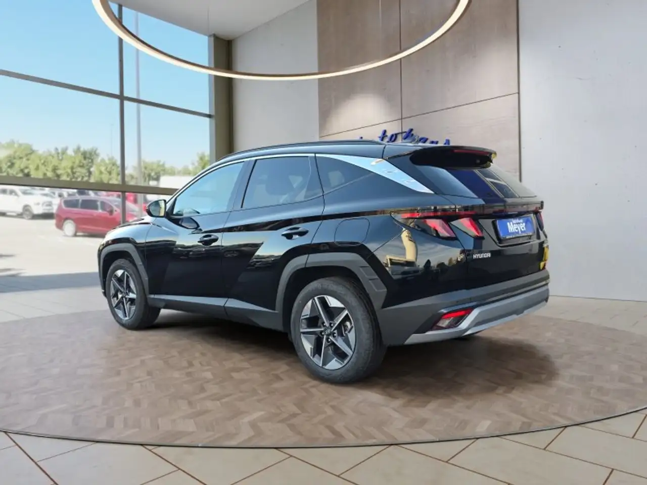 Hyundai TUCSON 4