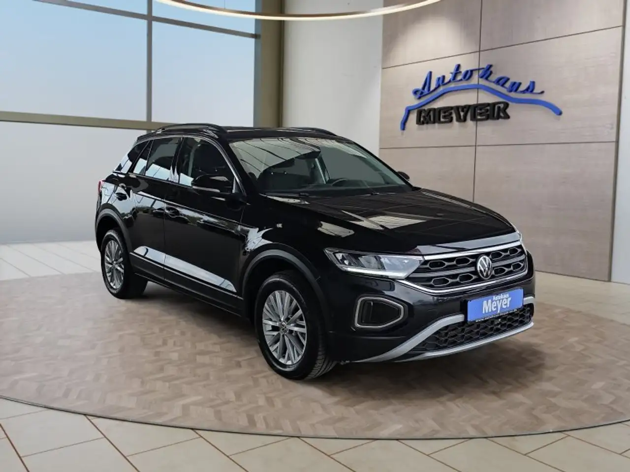 Volkswagen T-Roc 7