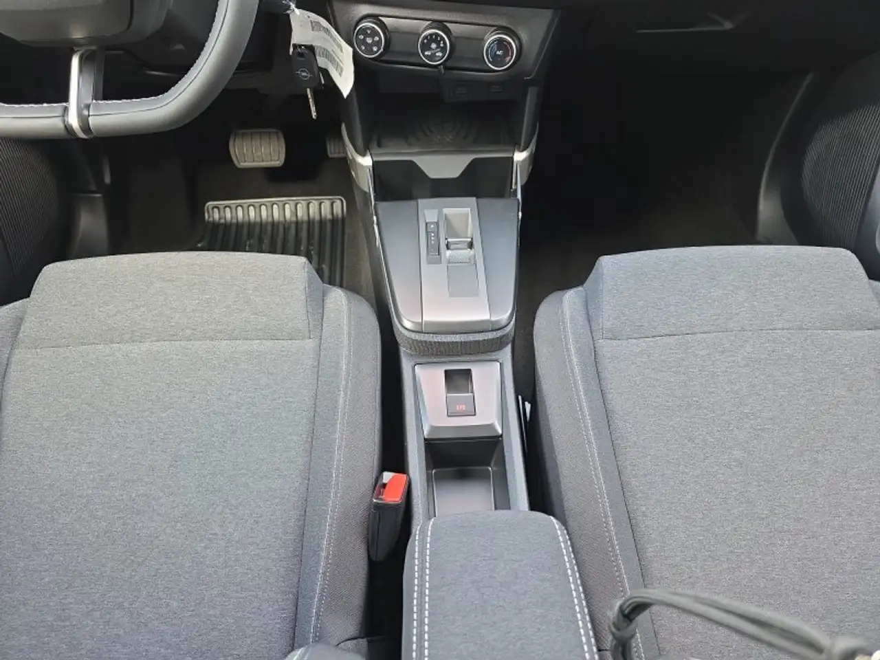 Opel Frontera 11
