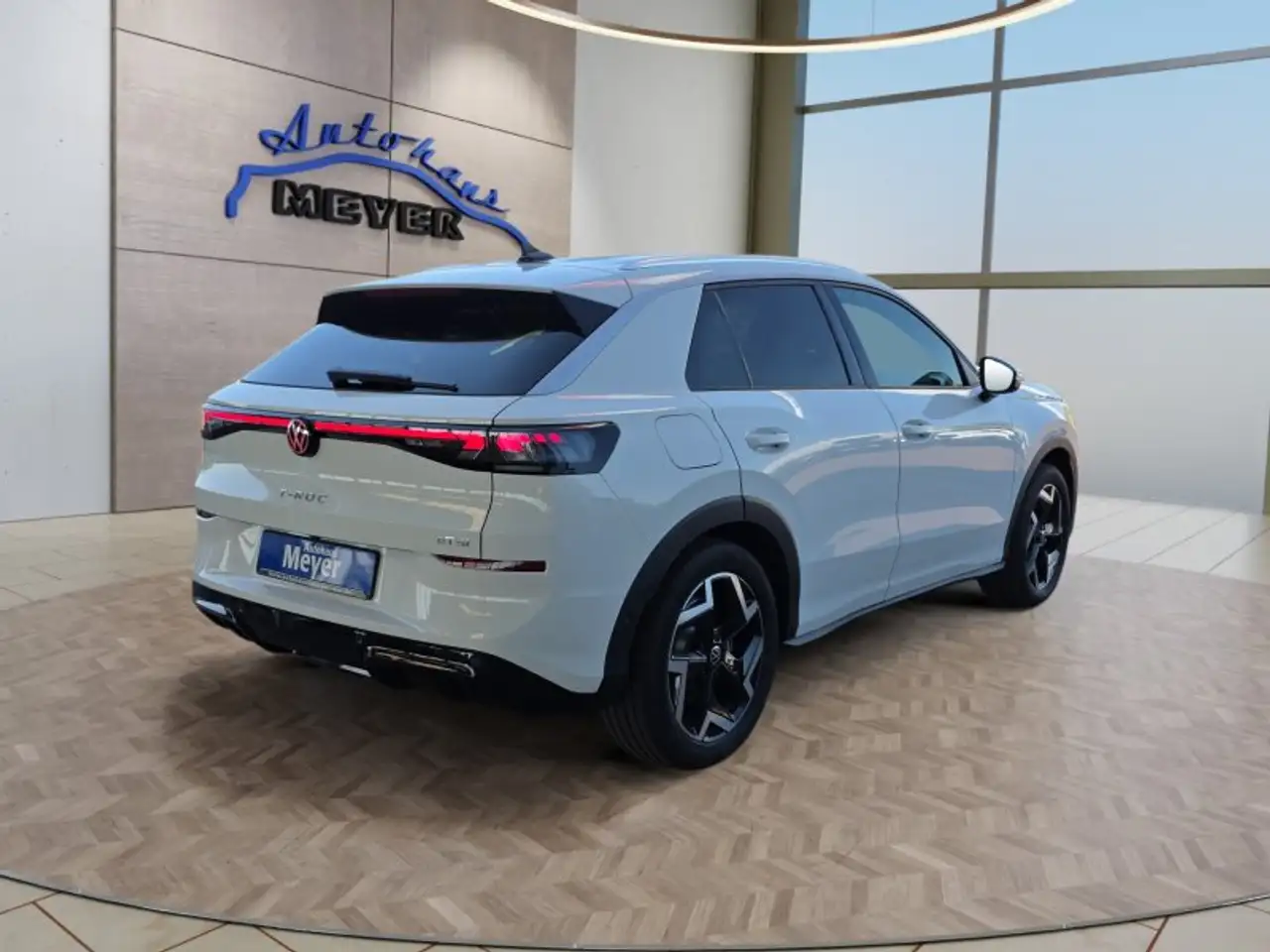 Volkswagen T-Roc 5