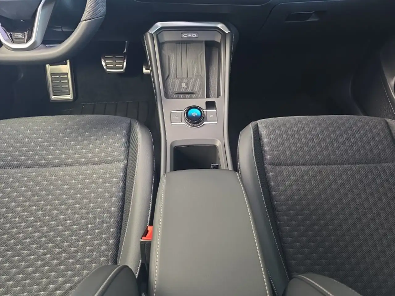 Volkswagen T-Roc 12
