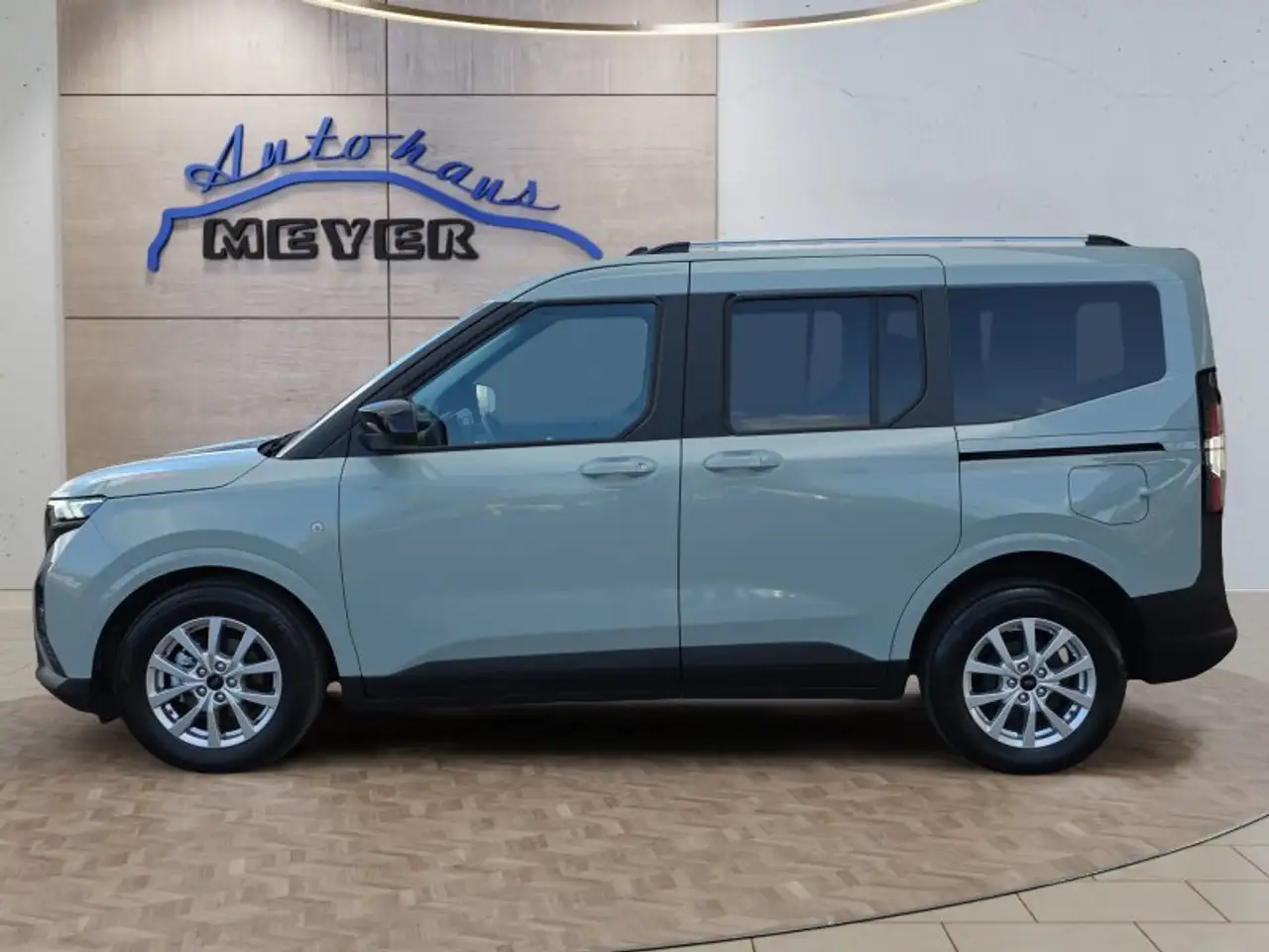 Ford Tourneo 2