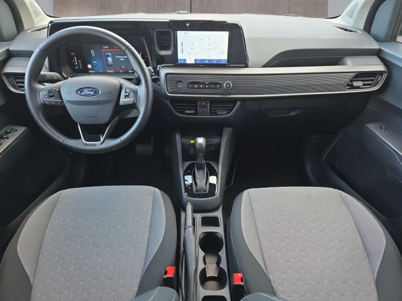 Ford Tourneo 11