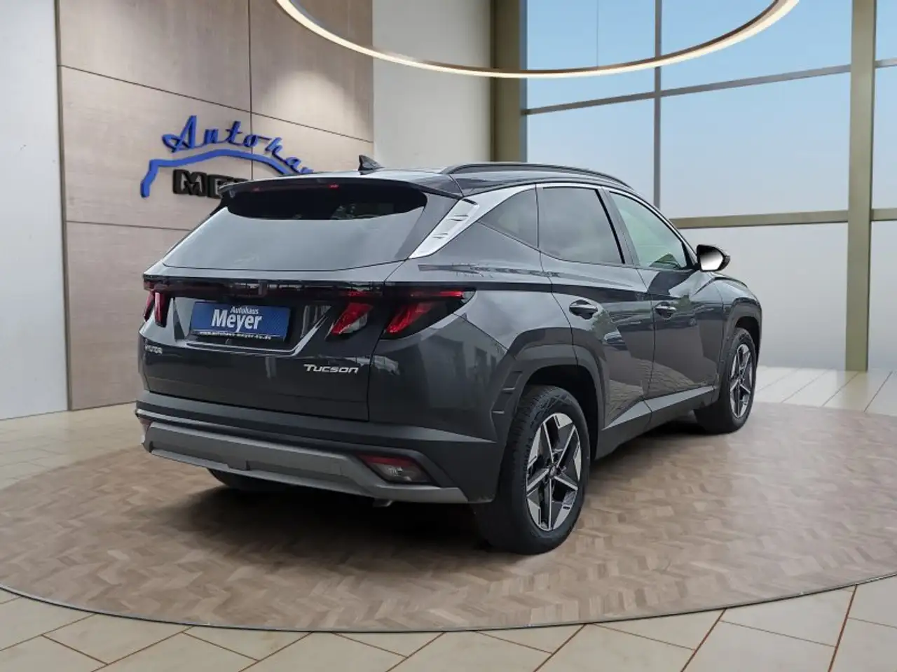 Hyundai TUCSON 5