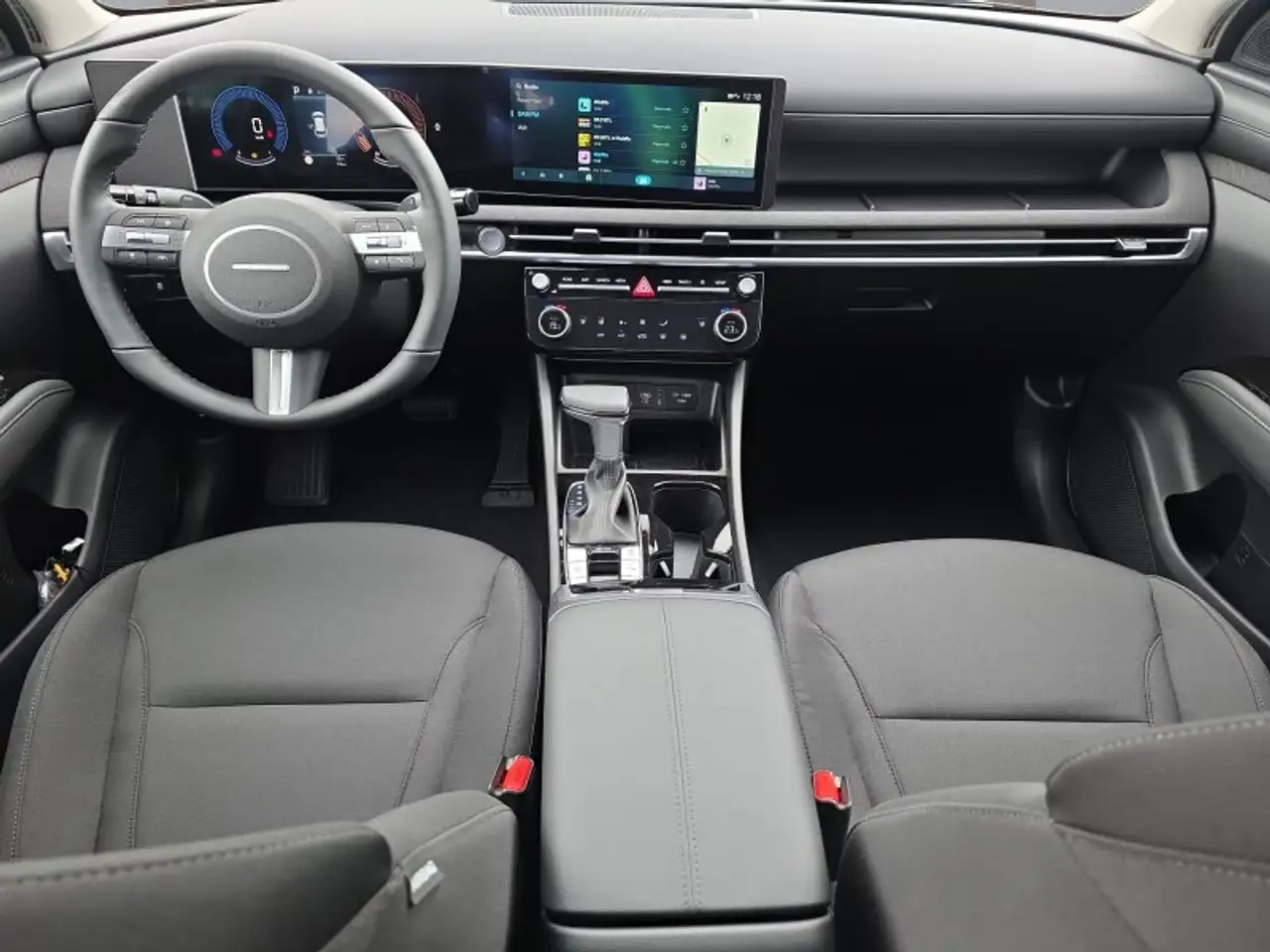Hyundai TUCSON 10