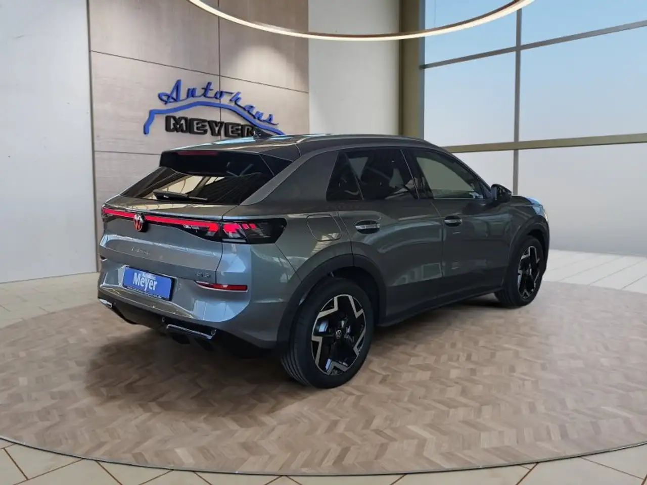 Volkswagen T-Roc 5
