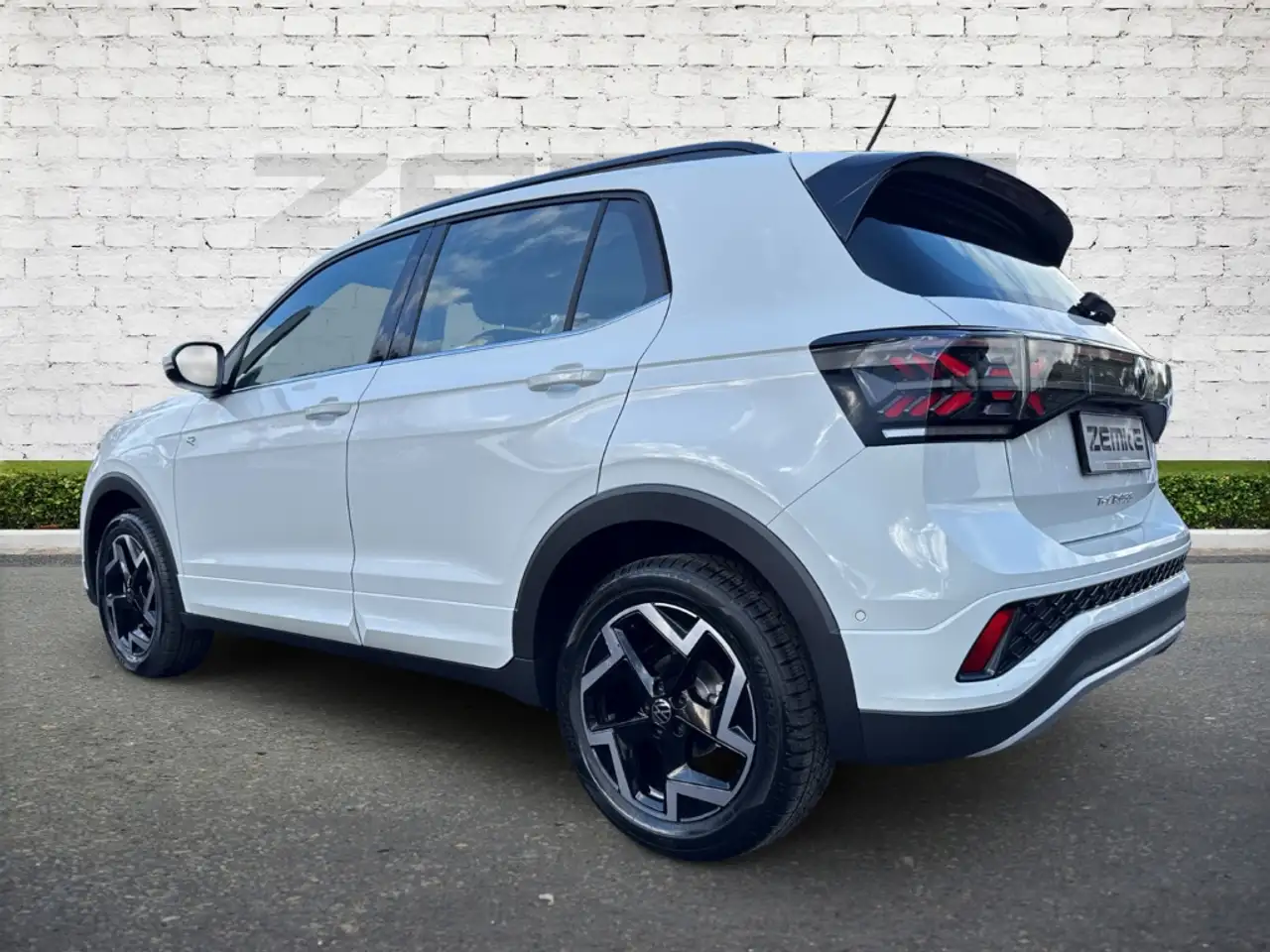 Volkswagen T-Cross 3
