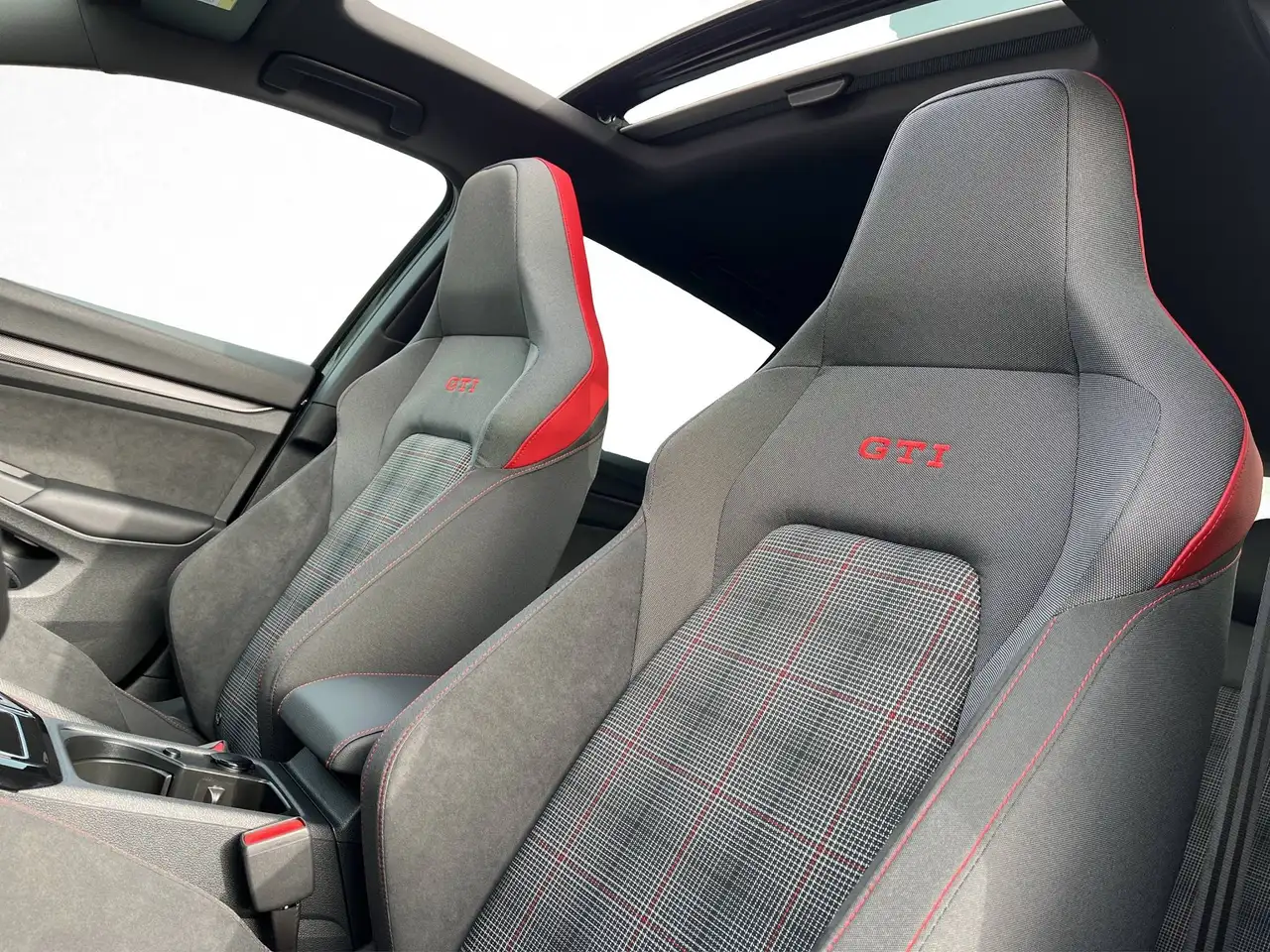 Volkswagen Golf 11