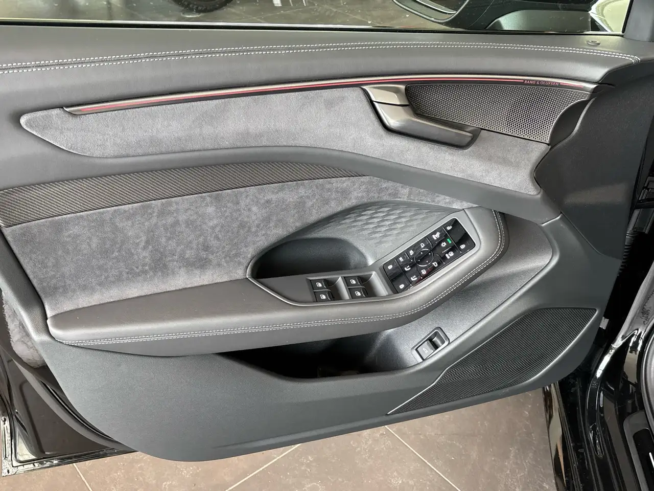 Audi A6 12