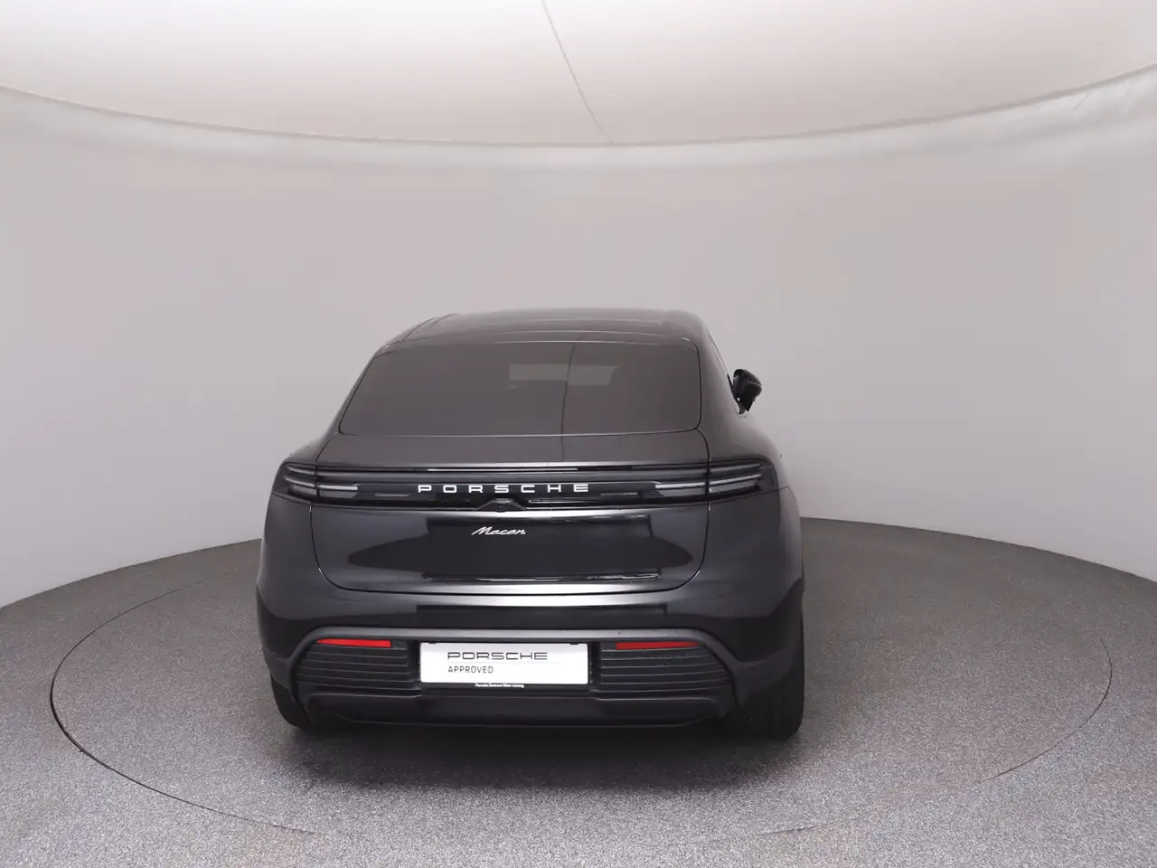 Porsche Macan 6