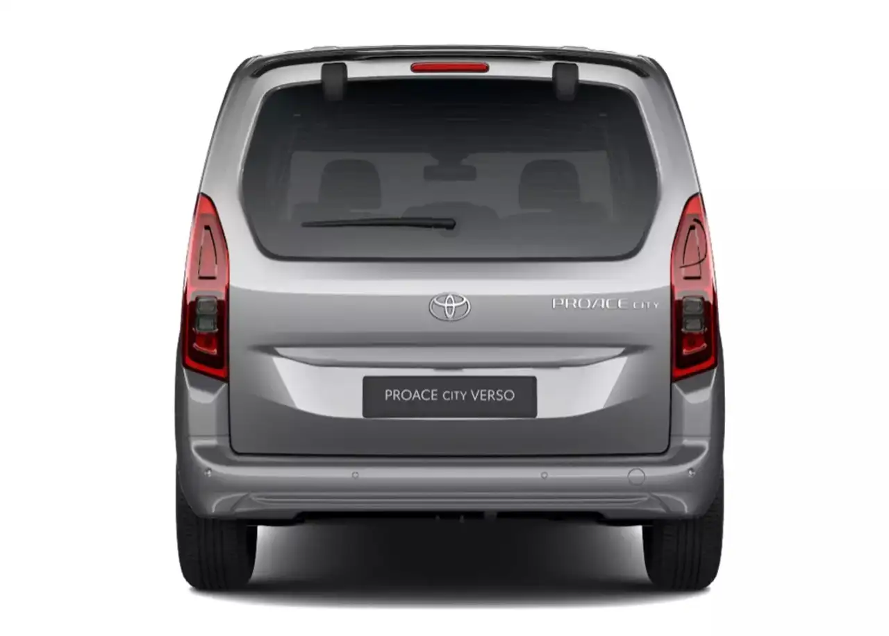 Toyota Proace 5