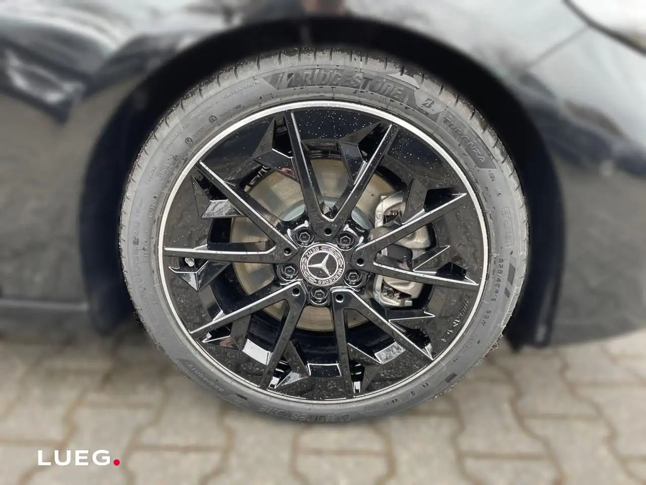 Mercedes-Benz CLA 200 8