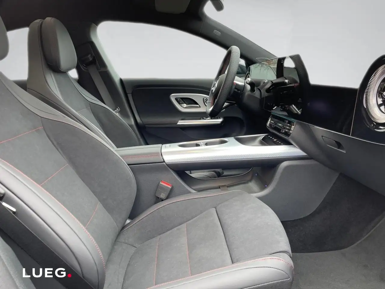 Mercedes-Benz CLA 200 9