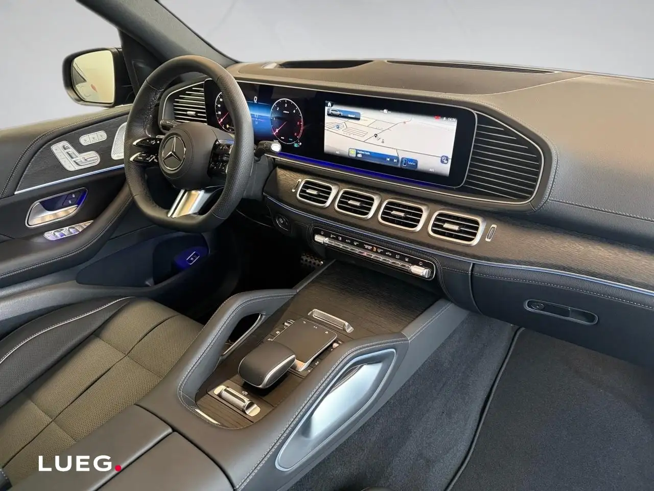 Mercedes-Benz GLS 450 10