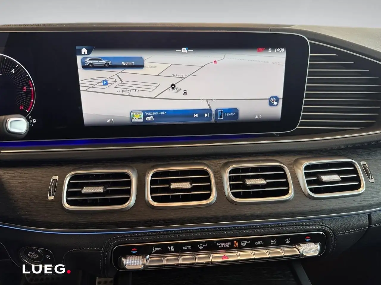 Mercedes-Benz GLS 450 14