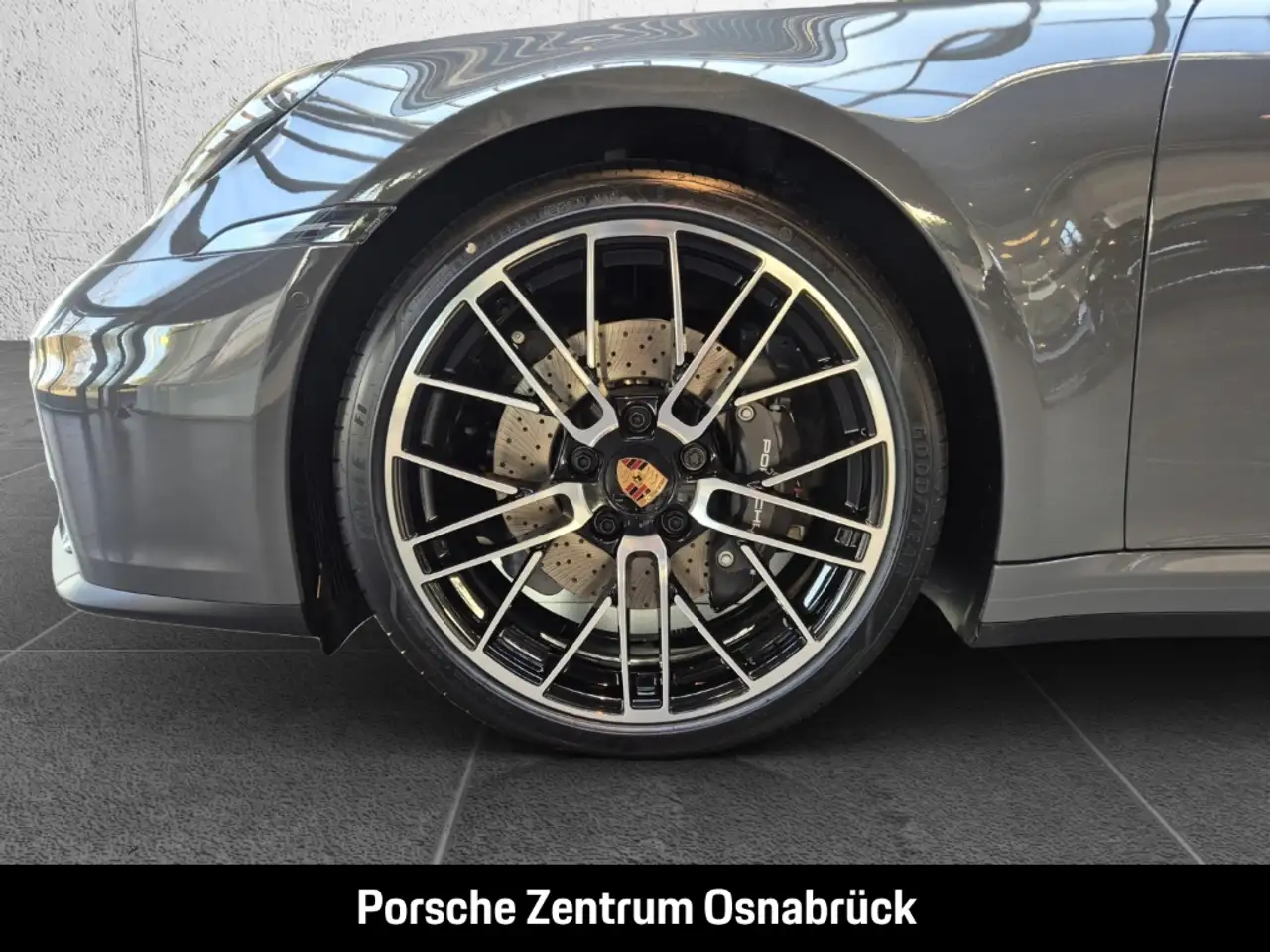 Porsche 992 11