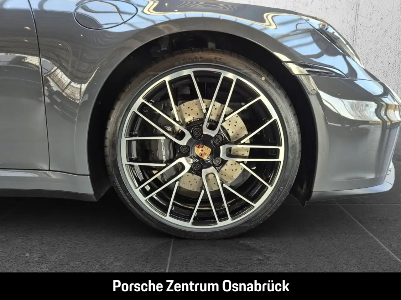 Porsche 992 12