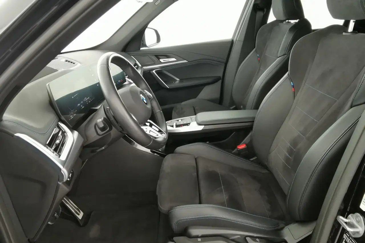 BMW X1 8