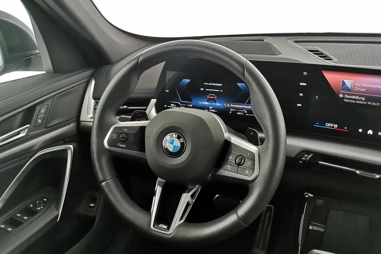 BMW X1 10