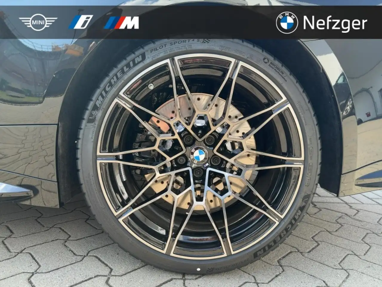 BMW M4 12