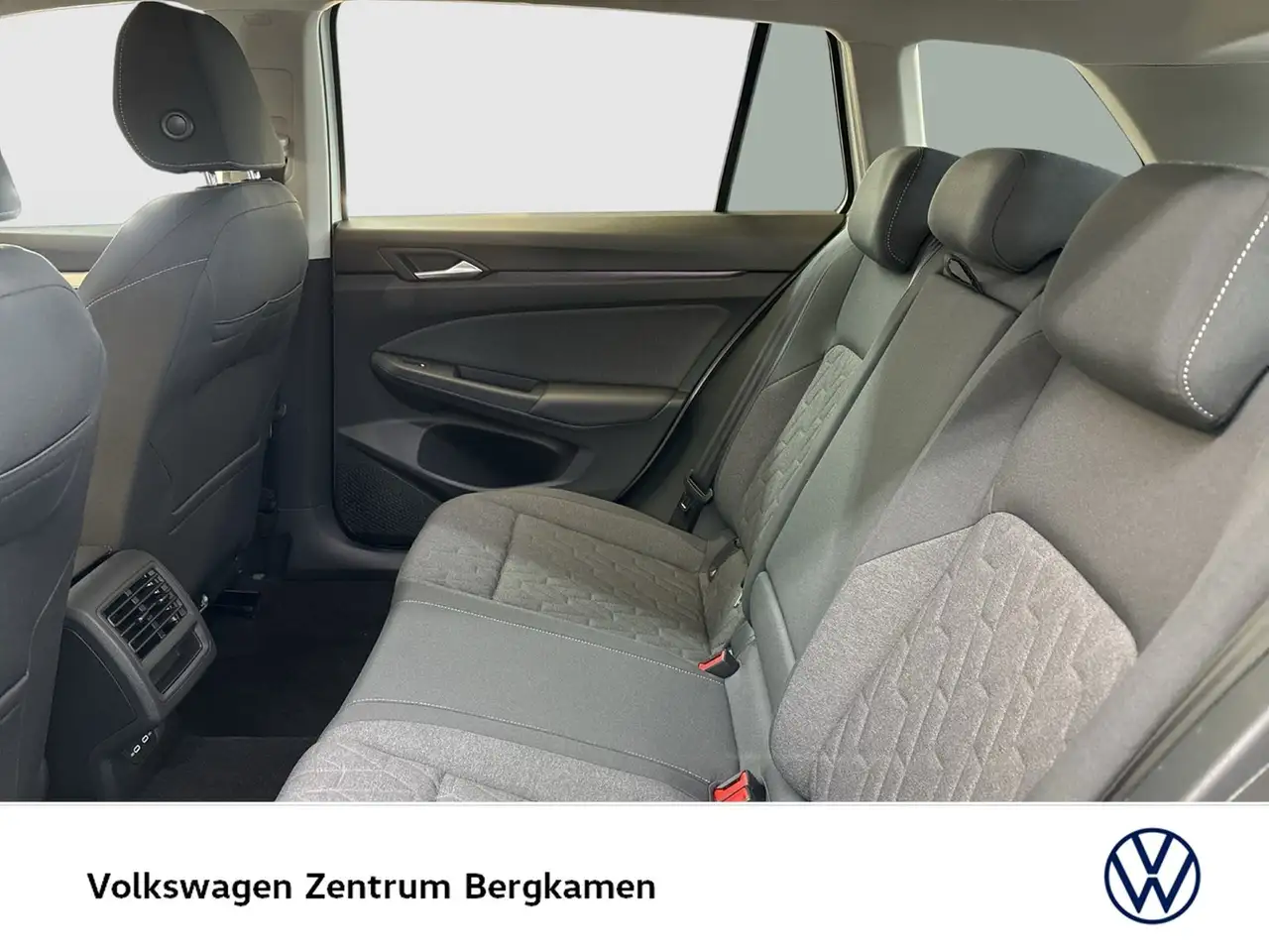 Volkswagen Golf 10