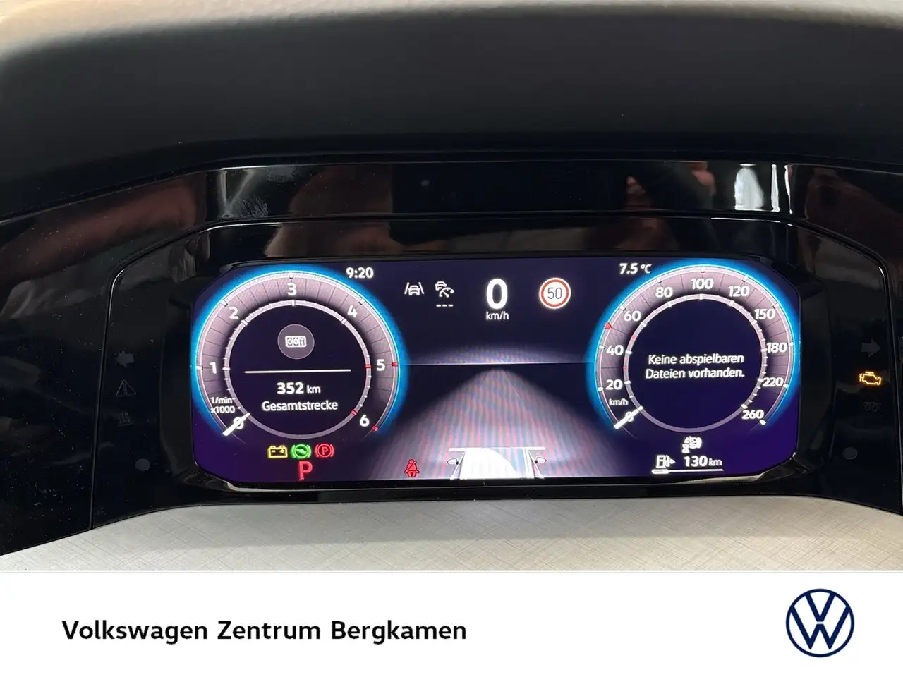 Volkswagen Golf 11