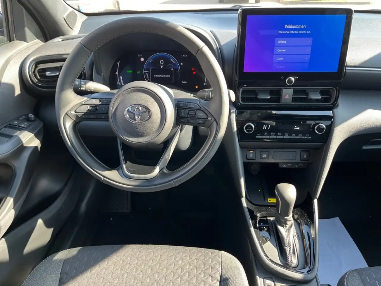 Toyota Yaris 13