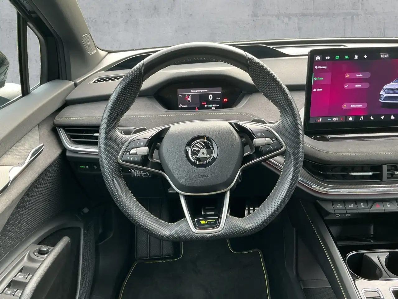 Skoda Enyaq 9