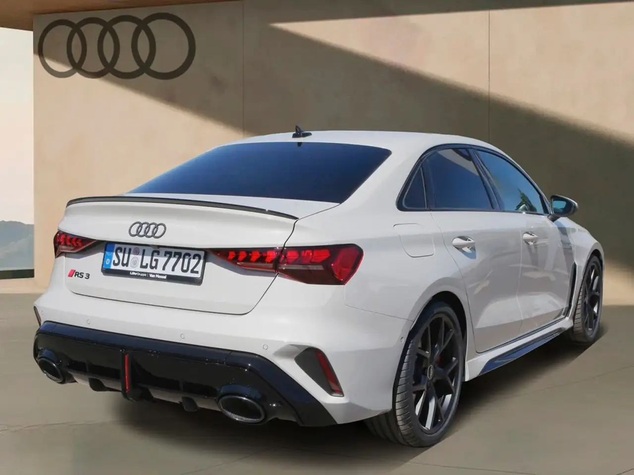 Audi RS3 5