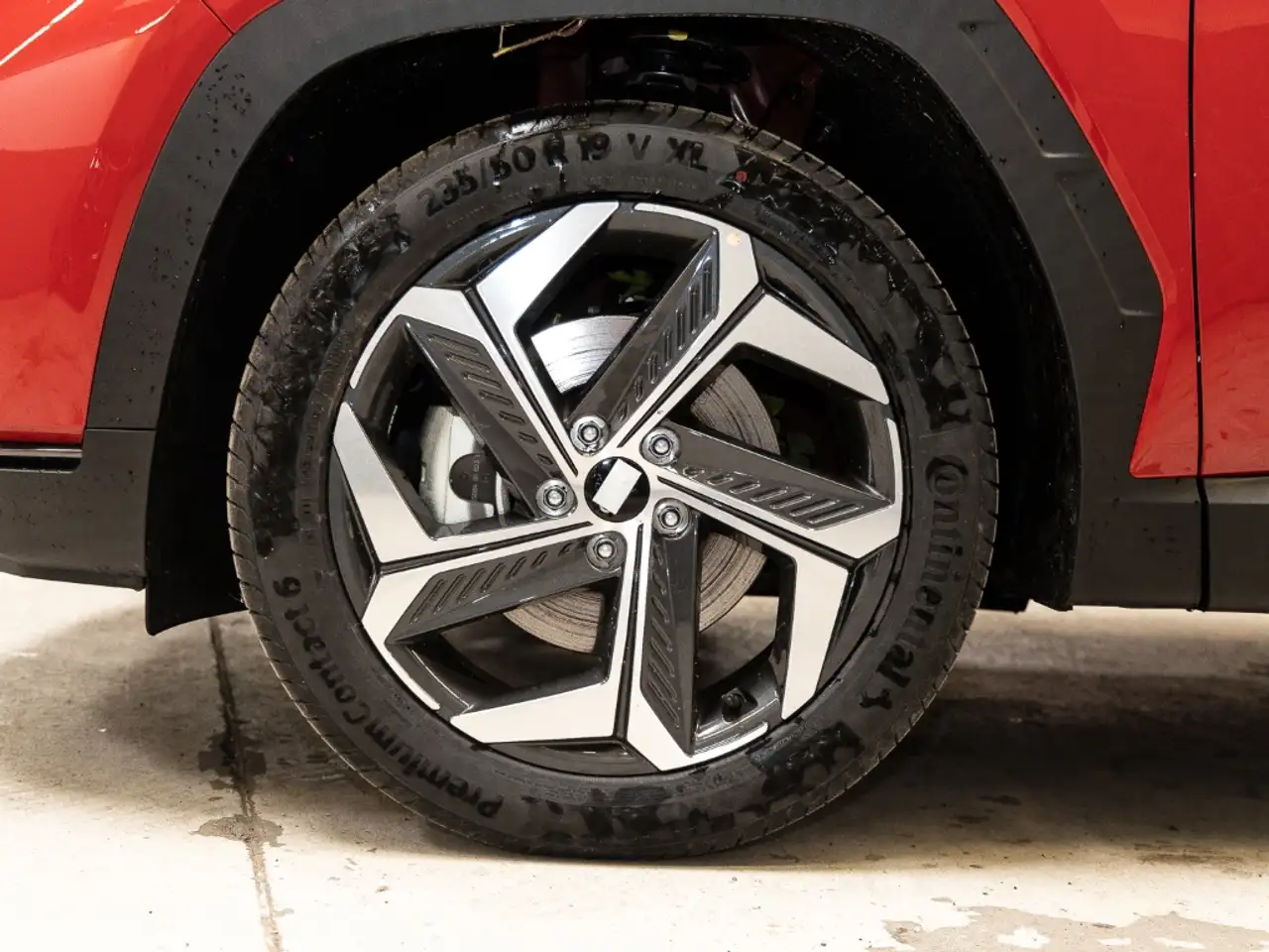 Hyundai TUCSON 4