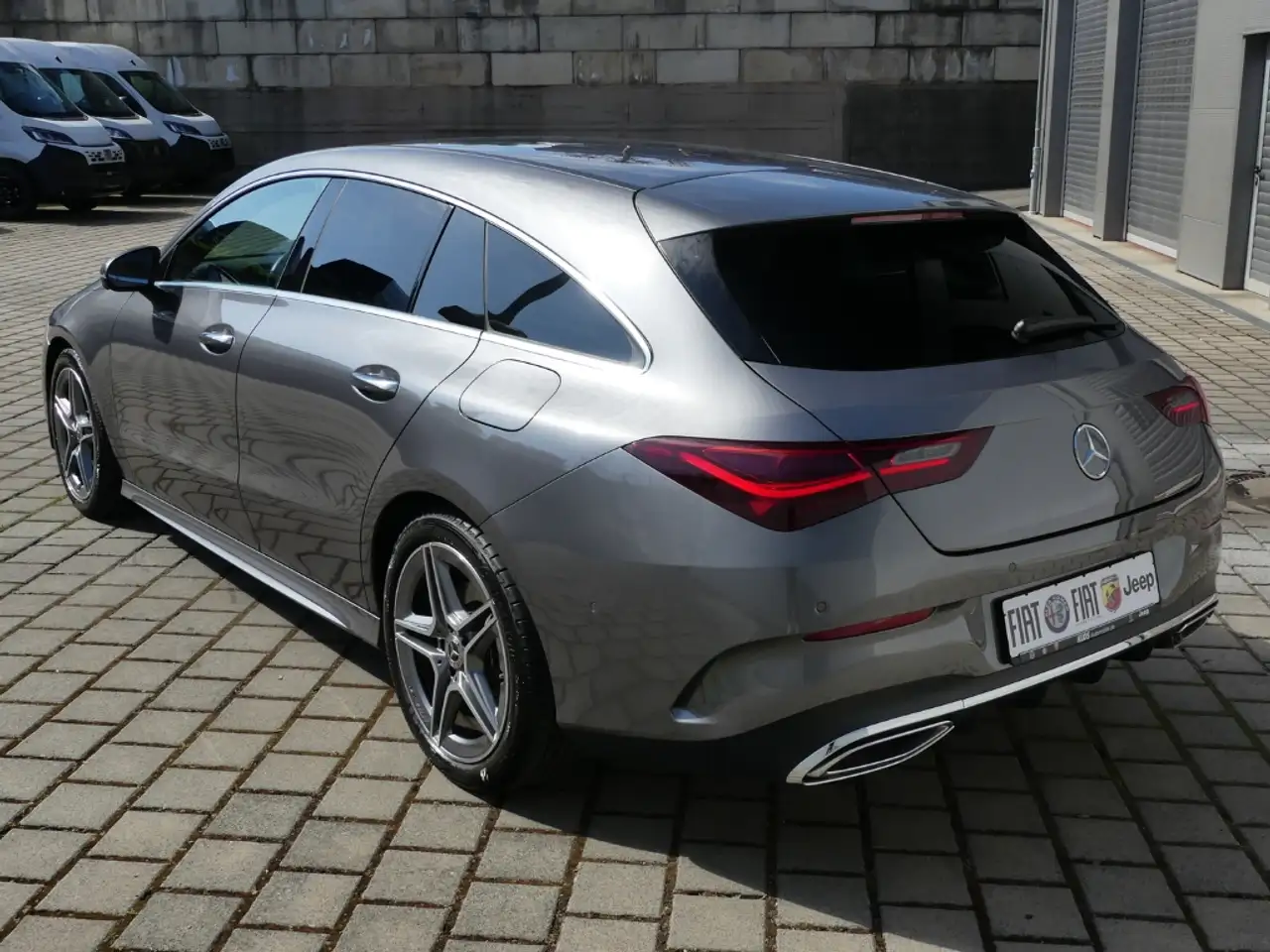 Mercedes-Benz CLA 200 5