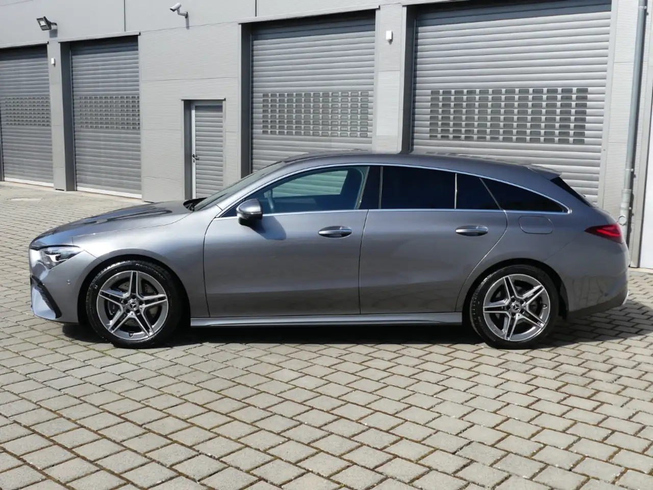 Mercedes-Benz CLA 200 6