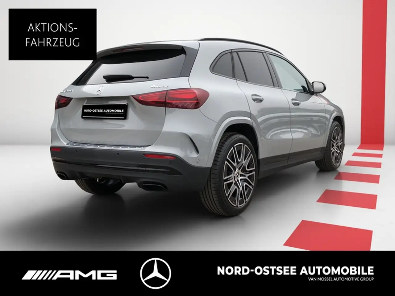 Mercedes-Benz GLA 200 4
