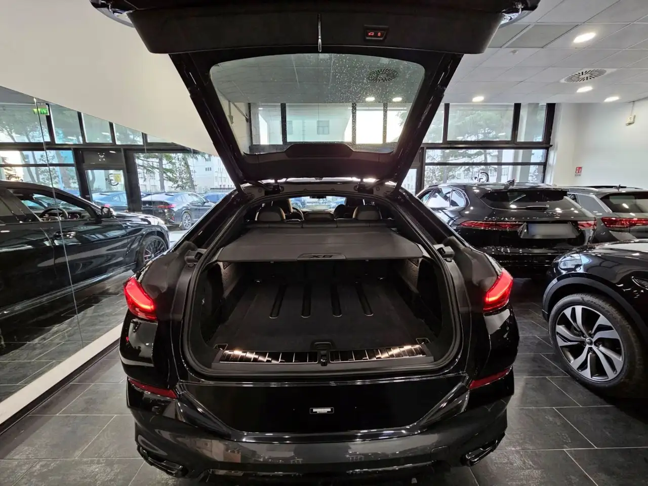 BMW X6 9