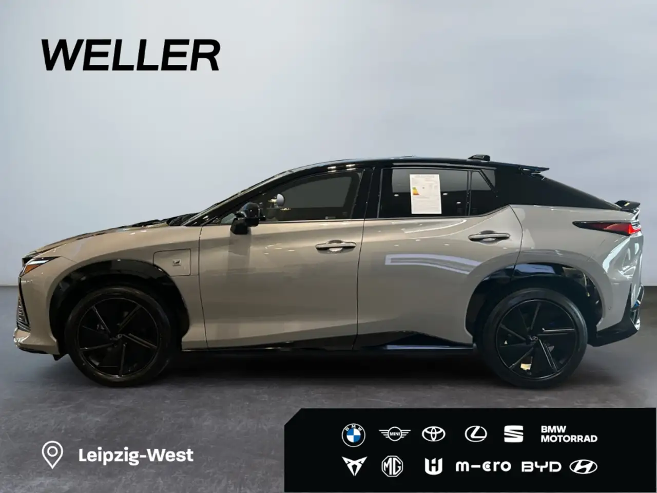 Lexus RZ 5