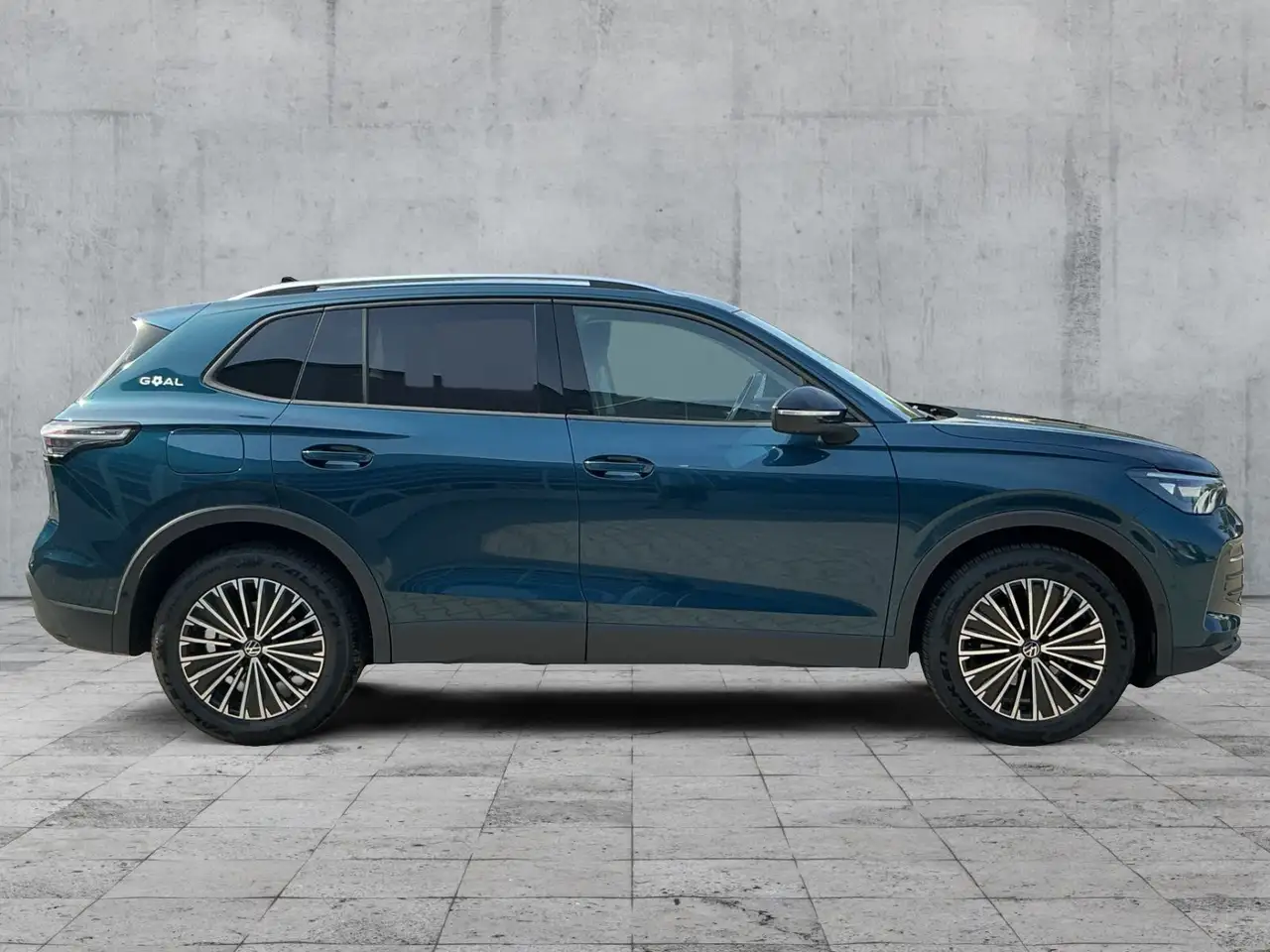 Volkswagen Tiguan 7