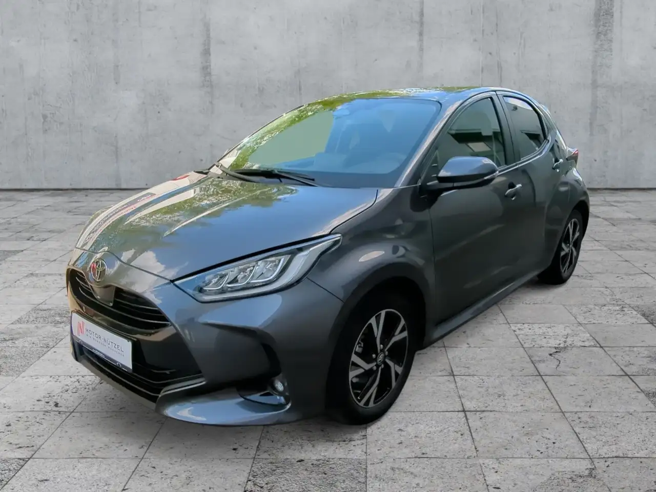 Toyota Yaris 2