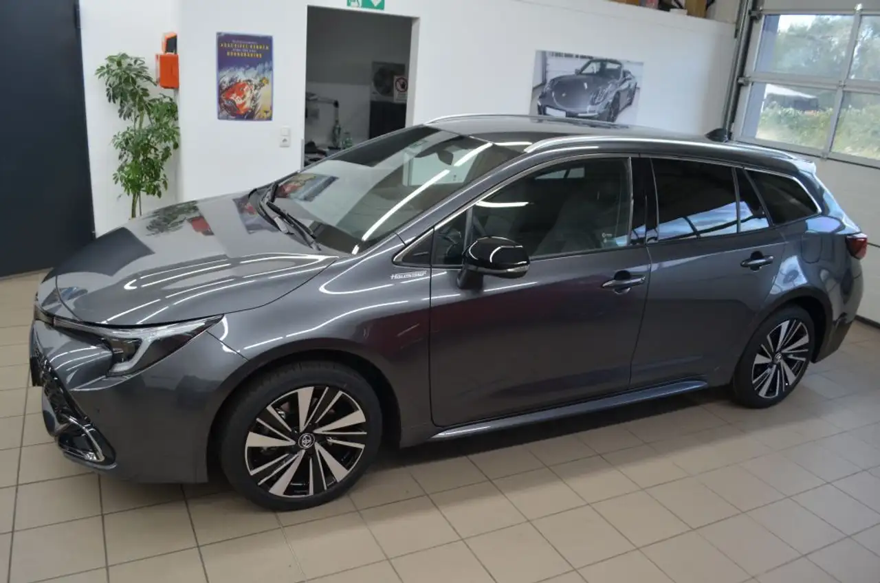 Toyota Corolla 4