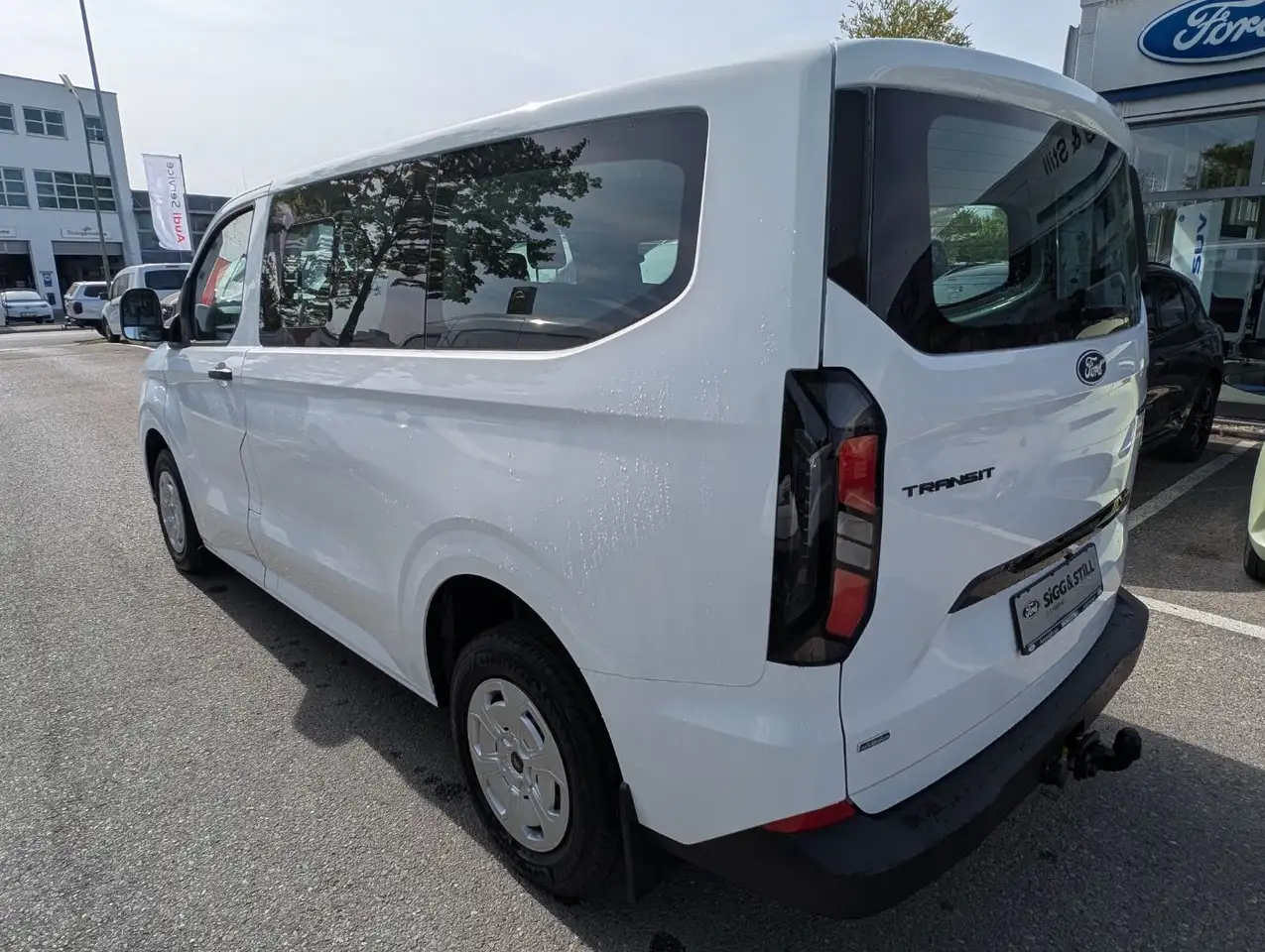 Ford Transit 7