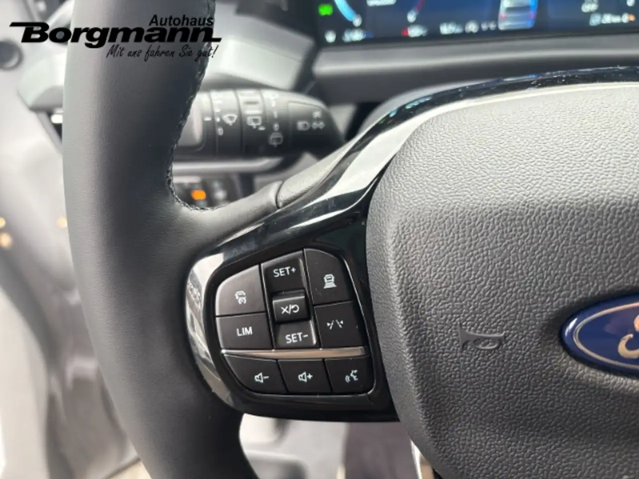 Ford Tourneo 11