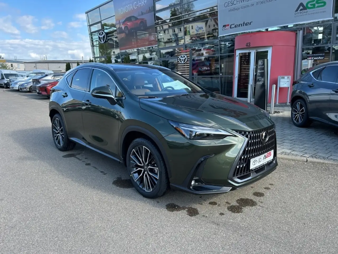 Lexus NX 2