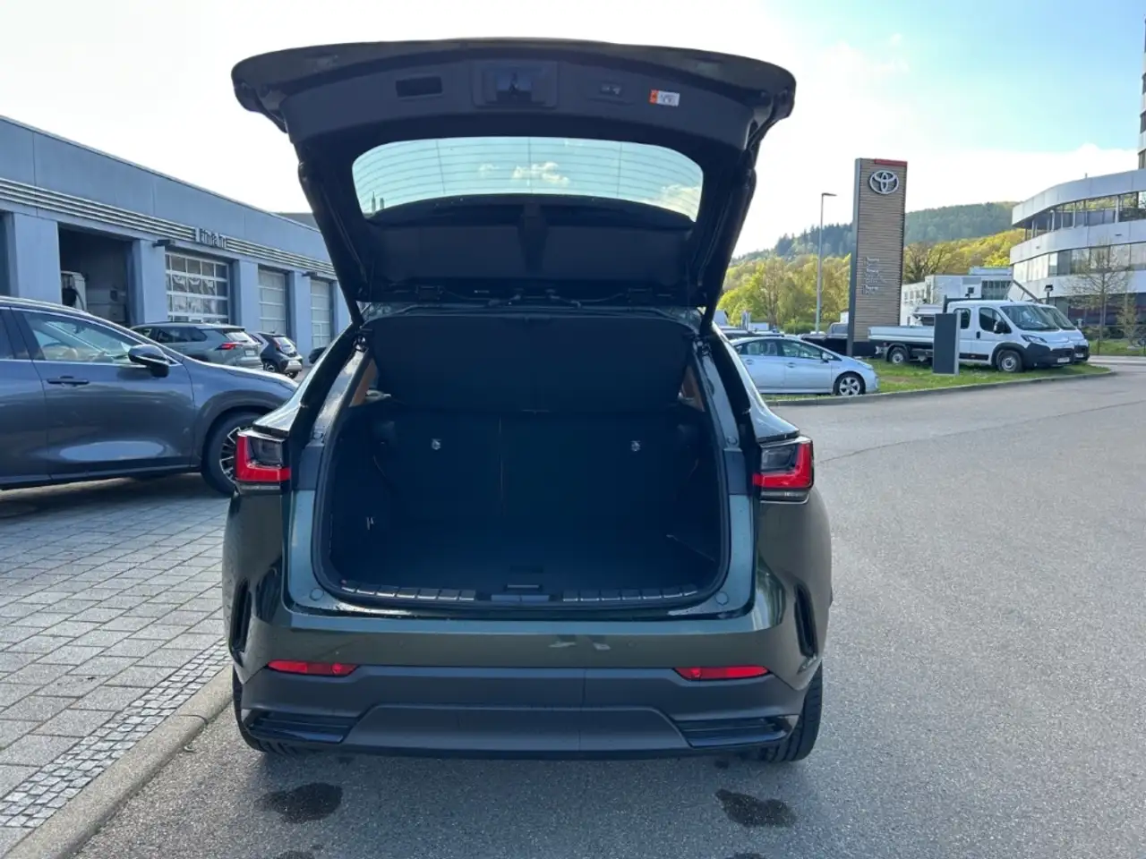 Lexus NX 7