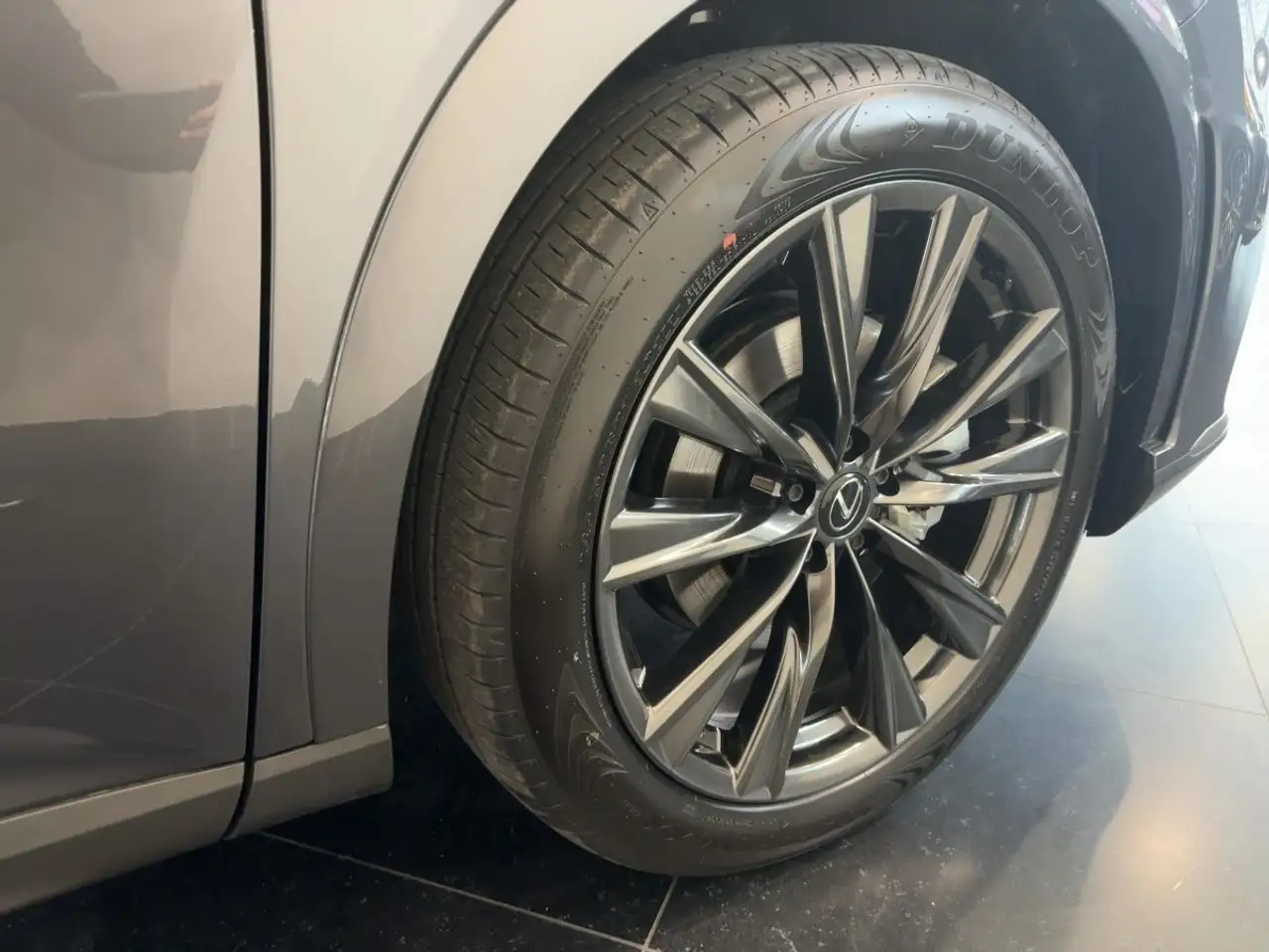 Lexus RX 6