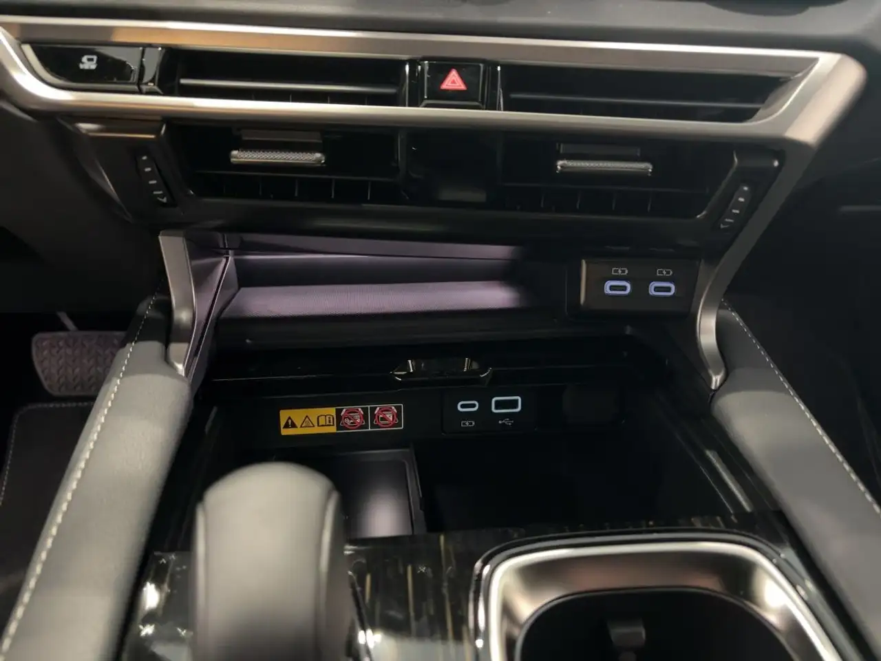Lexus RX 14