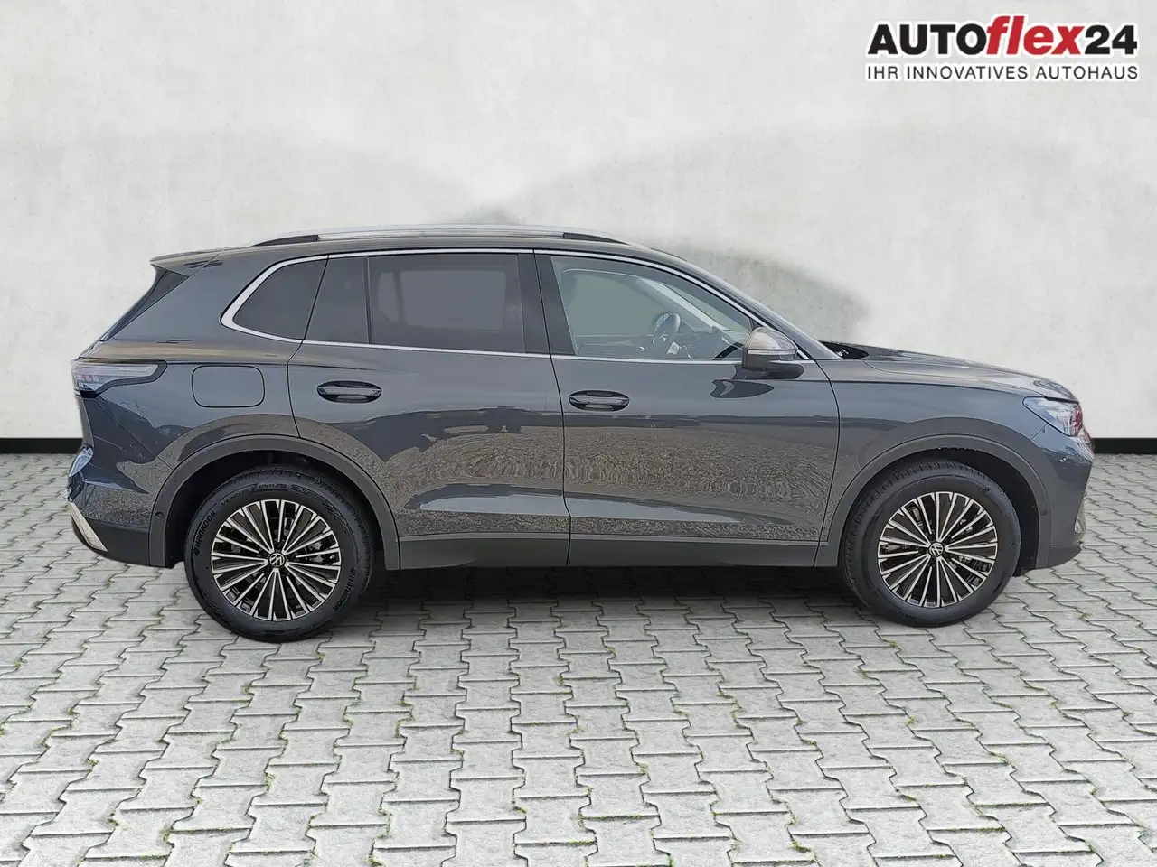 Volkswagen Tiguan 7