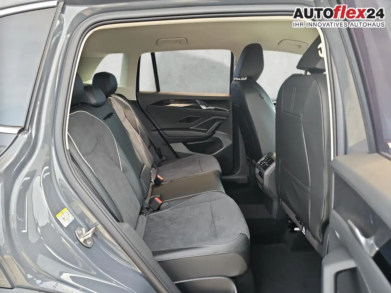 Volkswagen Tiguan 12