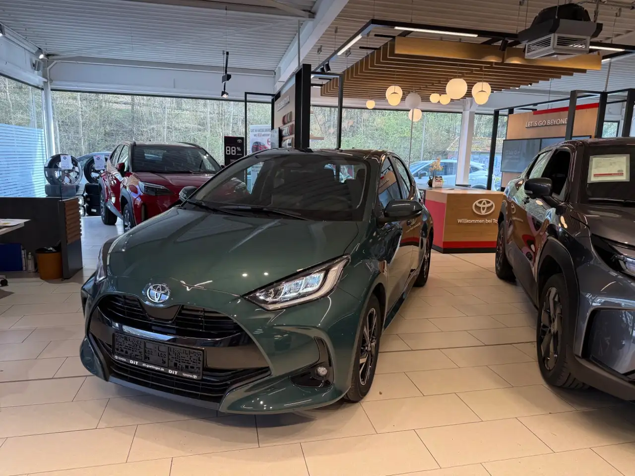 Toyota Yaris 2